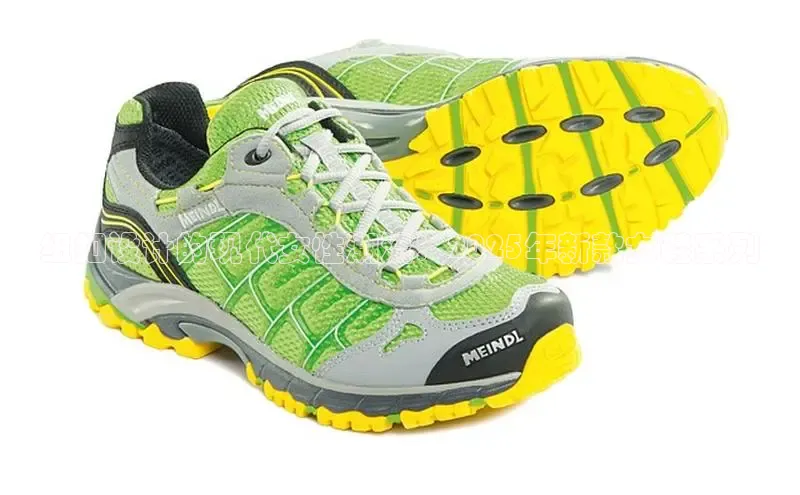 纽扣设计的现代女性潮流：2025年新款女鞋系列