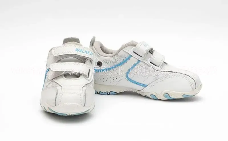 2025新款回力男士运动鞋：引领潮流的科技之光